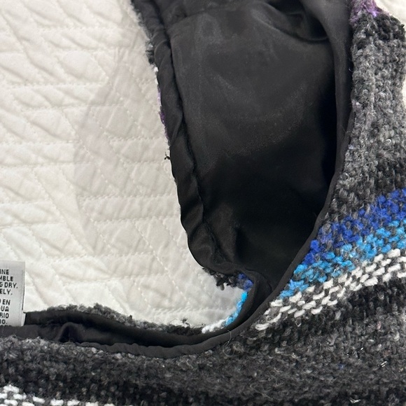 Baja Slouch Boho Crossbody Bag - Picture 9 of 13